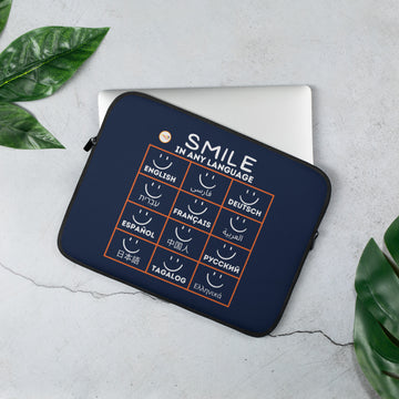 We all smile in the same language - Laptop Sleeve Navi